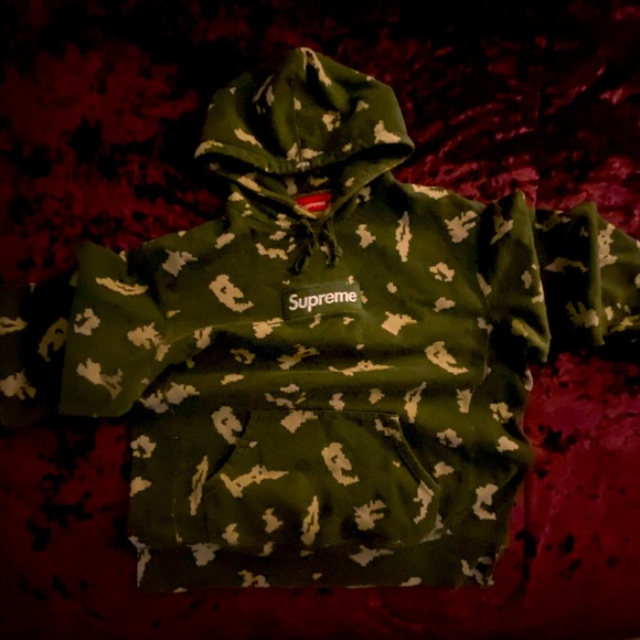 green camo supreme hoodie